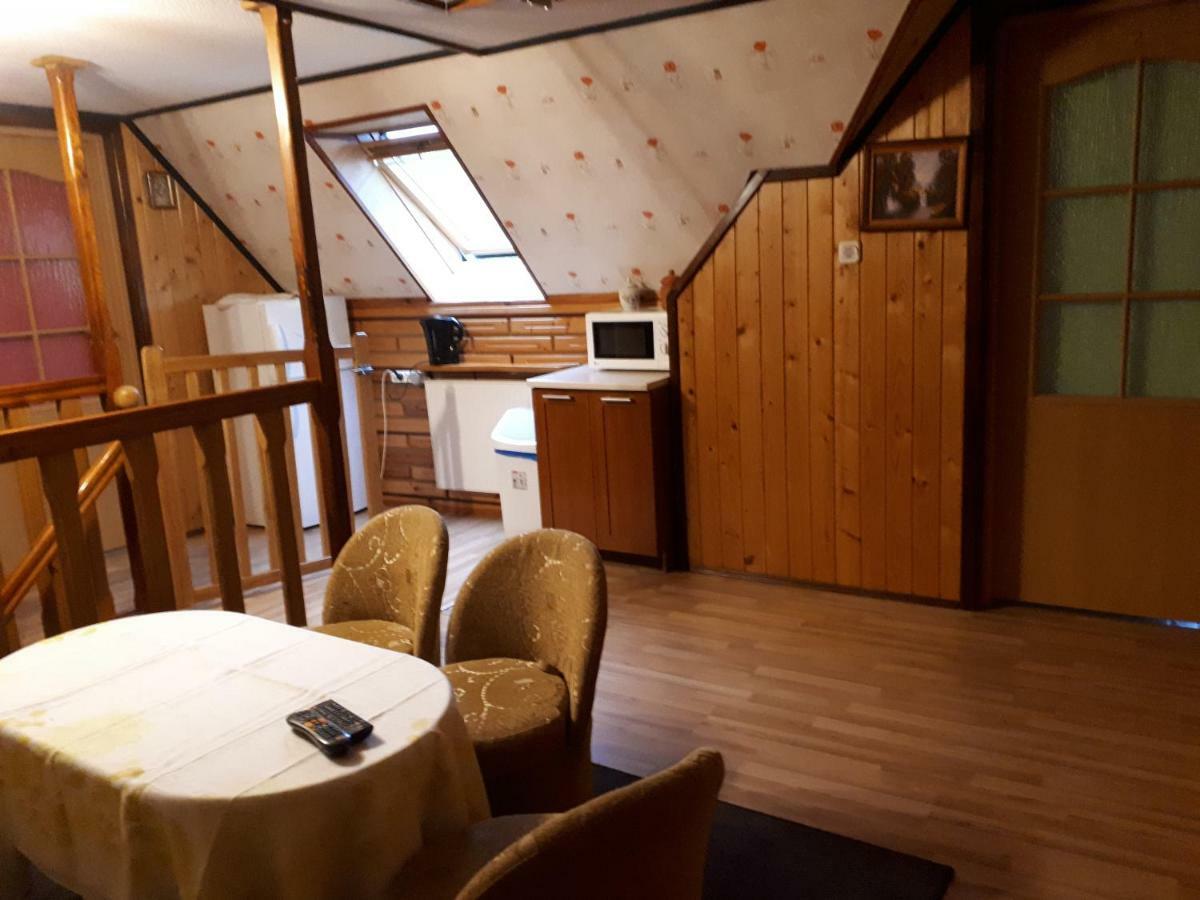 Apartamento Olsik Białowieża Exterior foto